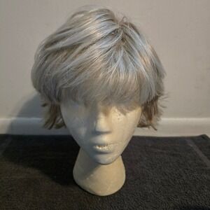 Raquel Welch Voltage Signature Collection Wig Women OS Ash Blonde Layered Shag